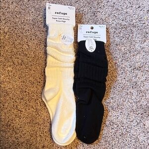 NEW WOMENS REFUGE SLOUCHY HIGH KNEE SOCKS Pack of 2